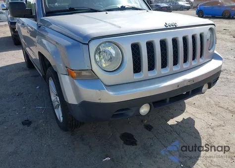 2015 Jeep Patriot High Altitude Edition z USA, uszkodzony, nr VIN 1C4NJRFB9FD218004